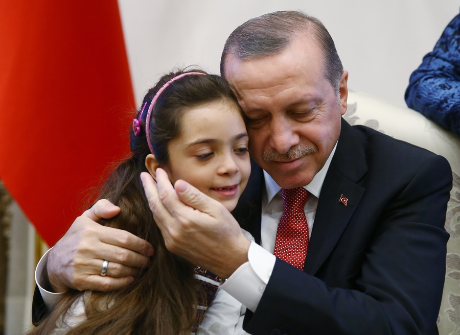Bana Alabed, 7 year-old Syrian girl who brought the plight of Aleppo’s victims to the world’s attention through her Twitter posts, meets with President Erdoğan in Ankara after she escaped under an evacuation program.  AA PHOTO /  KAYHAN ÖZER