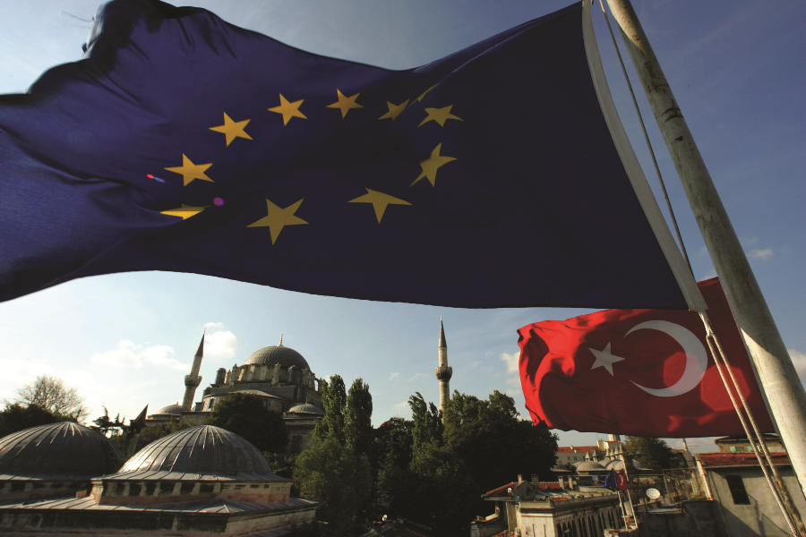 The Geopolitics of Support for Turkey s EU Accession A