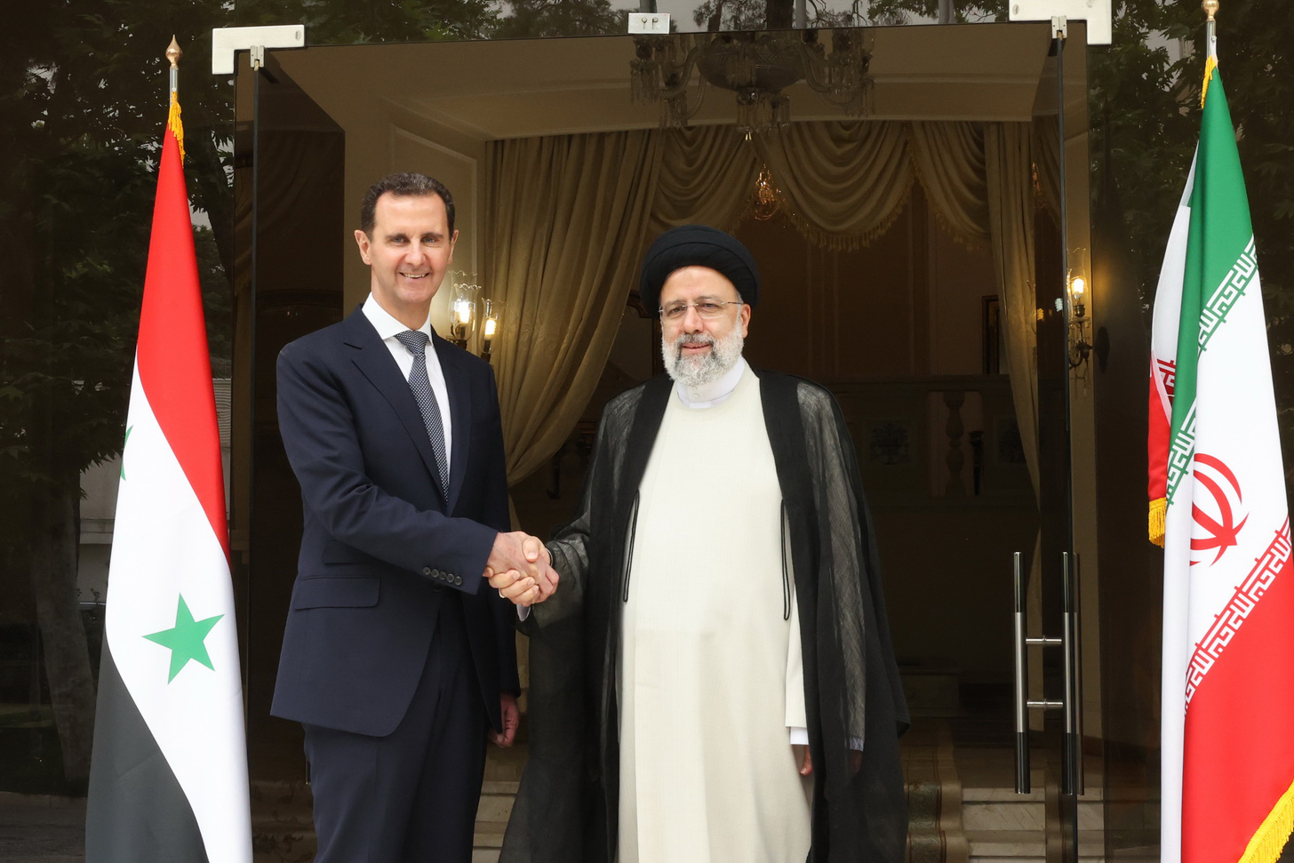 Iranian Shiitization Activities during al-Assad Family s Era